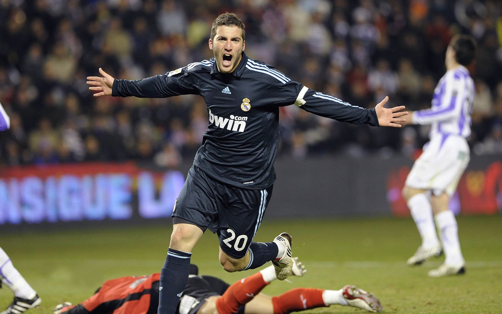 从中超联赛看中国足球 热血走势凸显希望，中超足协杯赛程2021